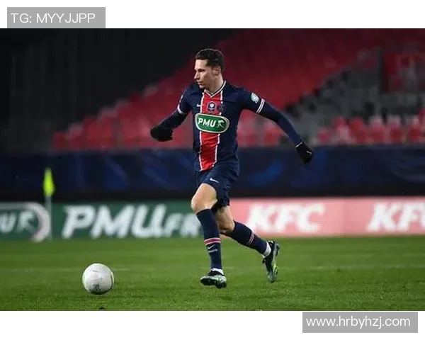 姆巴佩首秀梅开二度点燃全场球迷热情高呼这一票值回票价